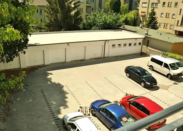 Riverside With Free Parking Gyor